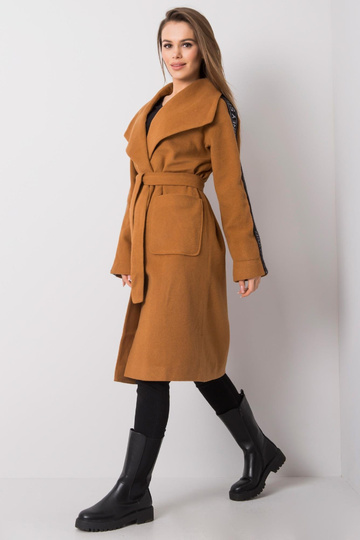 Danni gaiši brūns mētelis