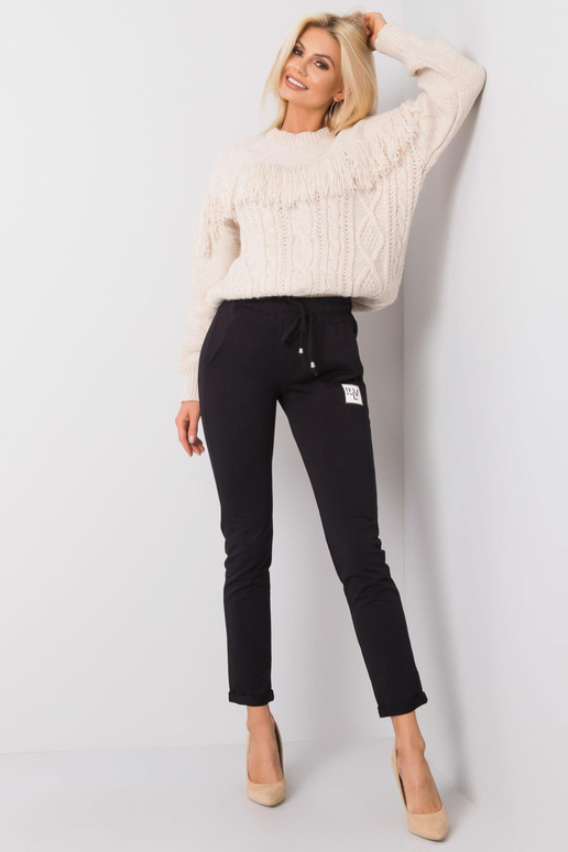 Melnas Molly treniņbikses