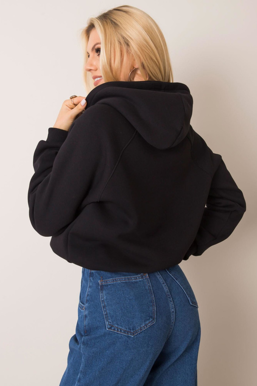 Nikolas melnais sporta krekls