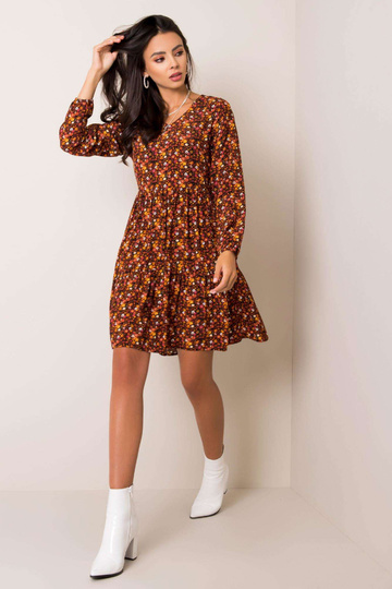 Melna un brūna kleita...