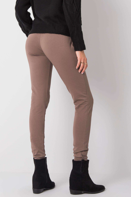 Gaiši brūnas treniņbikses Stilīgas Gaiši brūnas treniņbikses Stilīgas