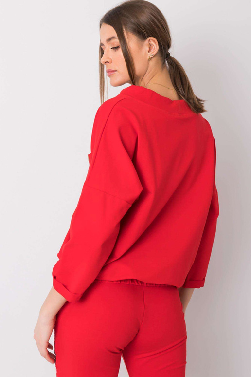 Sarkans Veras džemperis