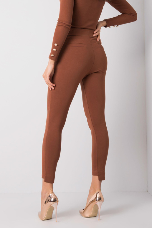 Brūnas bikses Debora