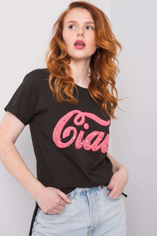 Melns T-krekls ar Erinu Melns T-krekls ar Erinu