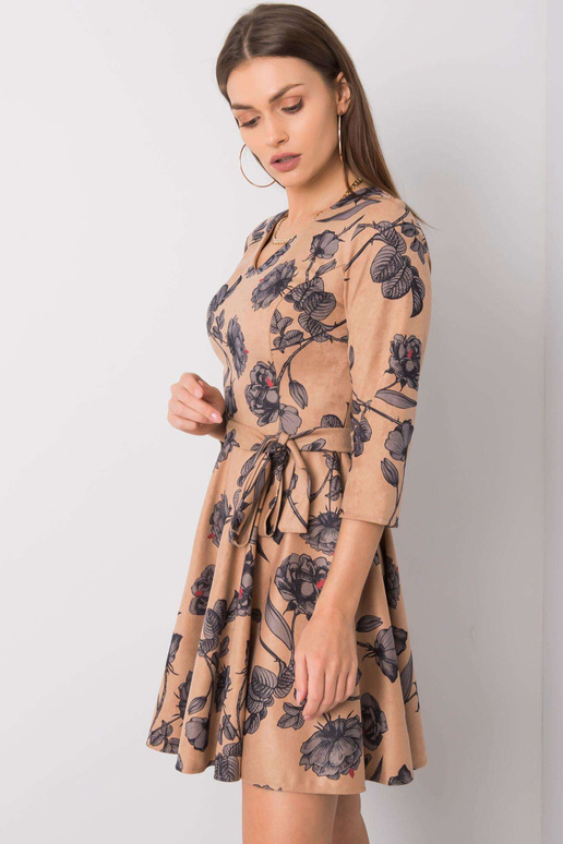 Isas bēši pelēkā kleita