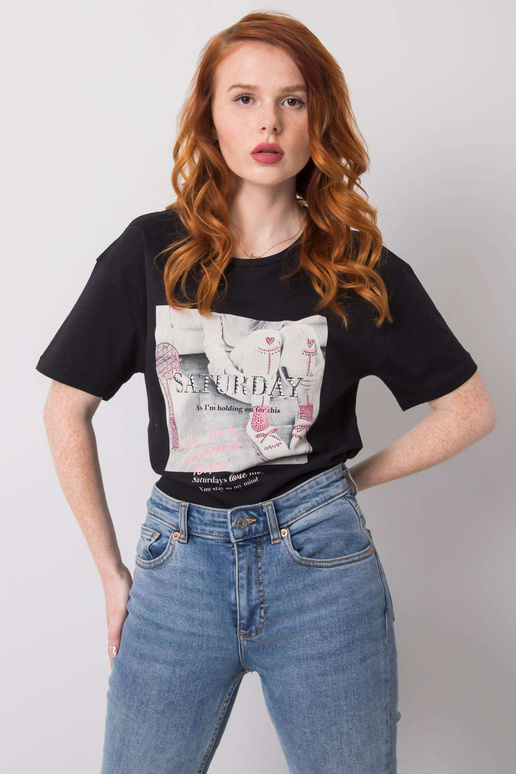 Melns t-krekls ar Sierra aplikācijām