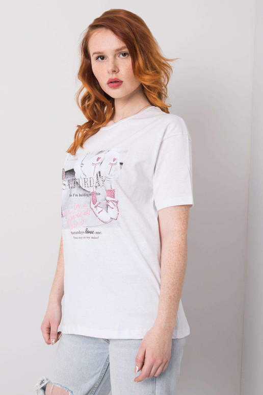 Balts t-krekls ar Sierra aplikācijām