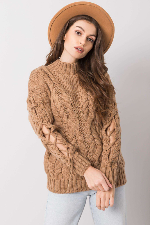 Betsy kamieļu džemperis