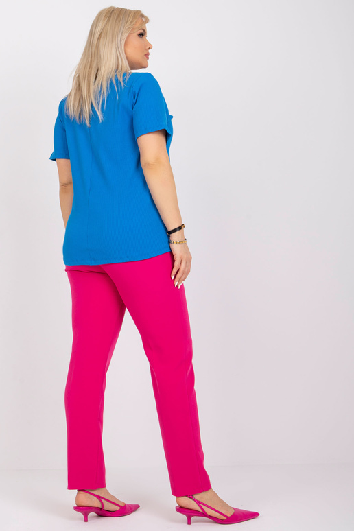 Tumši zilu svītru blūze lielizmēra... Tumši zilu svītru blūze lielizmēra...