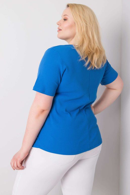 Tumši zilu svītru blūze lielizmēra... Tumši zilu svītru blūze lielizmēra...