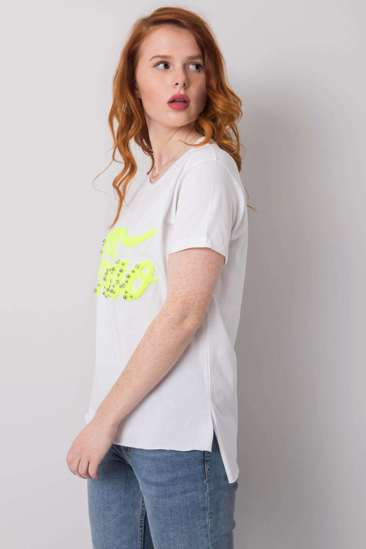 Balts T-krekls ar Erin aplikāciju