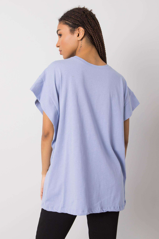 Zils T-krekls ar kaklarotu Arianna... Zils T-krekls ar kaklarotu Arianna...