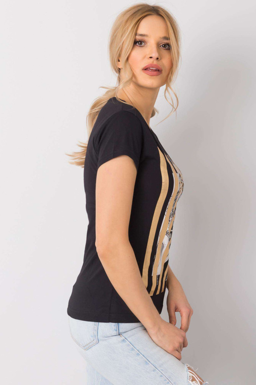 Melns Valentīnas T-krekls