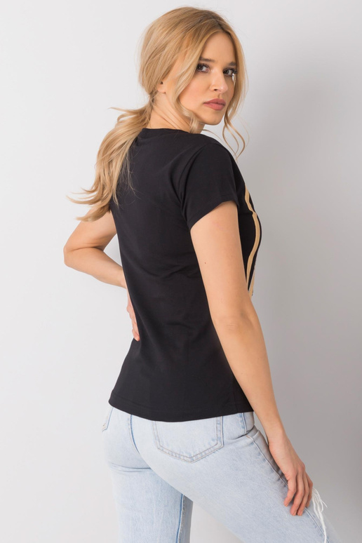 Melns Valentīnas T-krekls