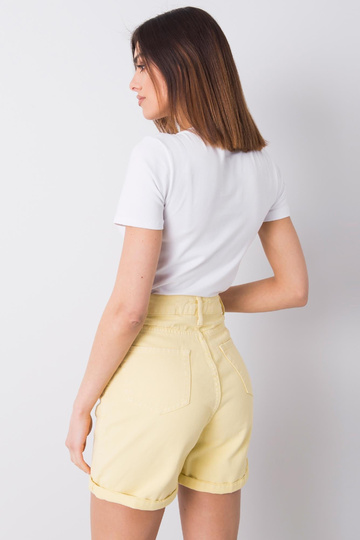 Dzelteni džinsa šorti... 2