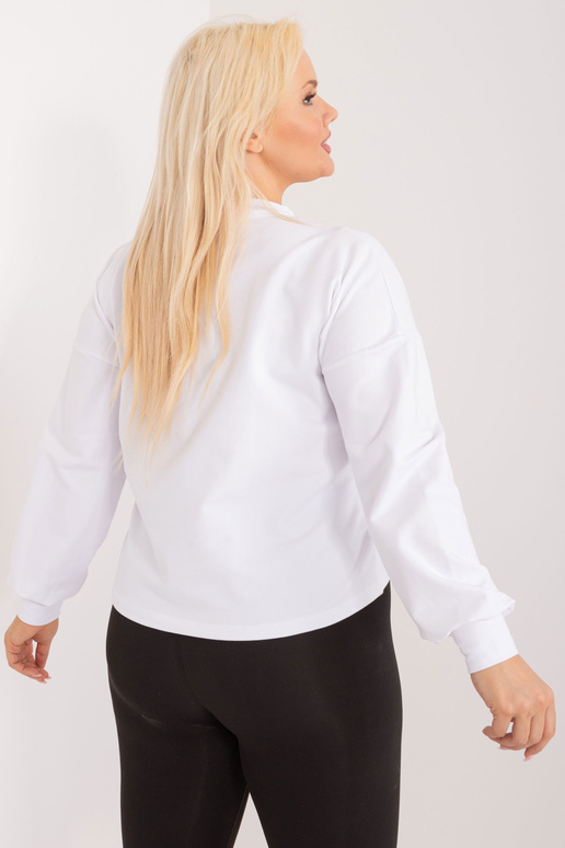 Balts plus izmēra sporta krekls...