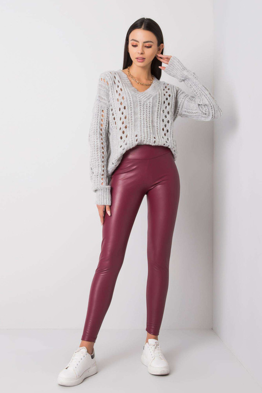 Burgundijas ādas legingi no Briana...