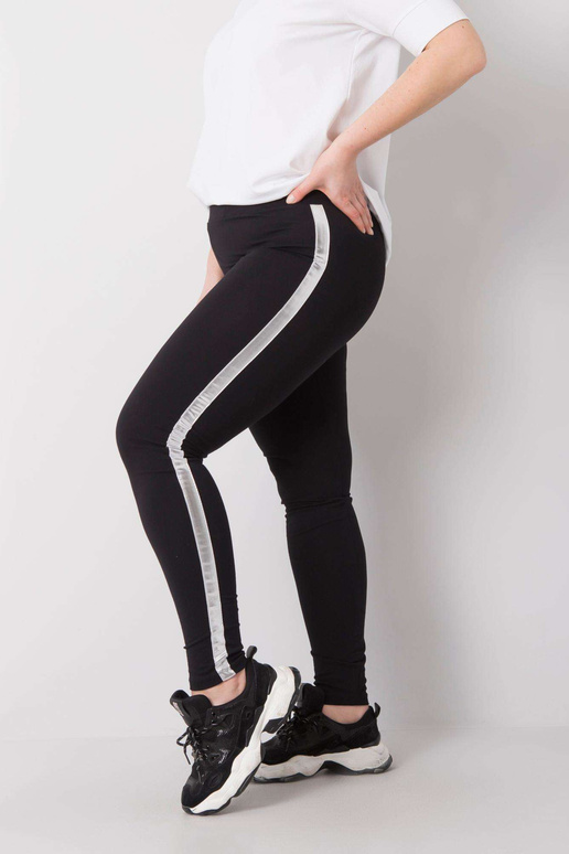 Melni un sudraboti plus izmēra...