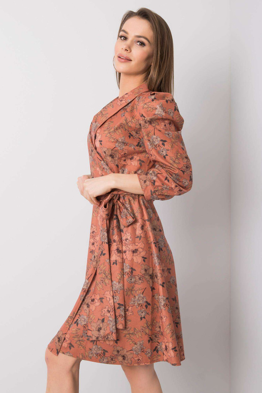 Gaiši brūna Eloise kleita