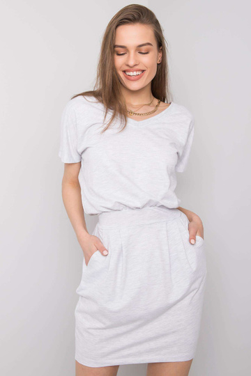 Gaiši pelēka melanža...