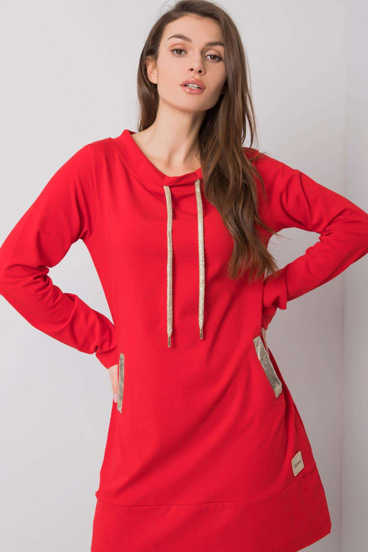 Sarkana Holly kleita Sarkana Holly kleita