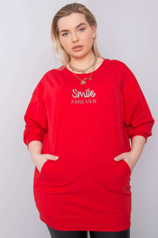 Sarkana plus izmēra blūze ar Messina... Sarkana plus izmēra blūze ar Messina...