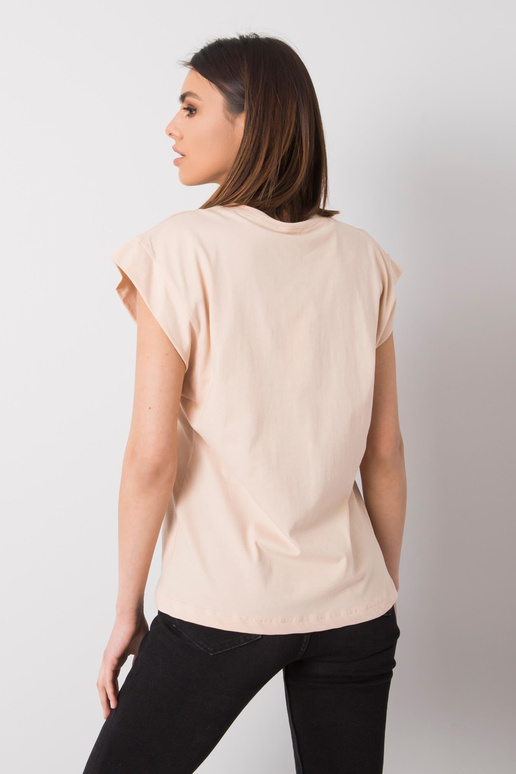 Persiku krāsas T-krekls ar Ciara...