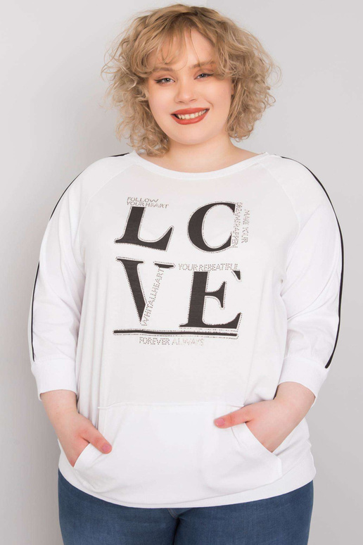 Balta plus izmēra blūze ar kabatu Meg