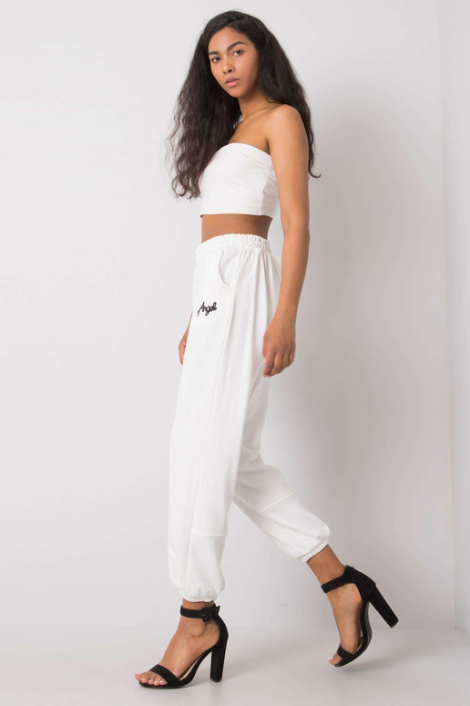 Richelle Baltas sporta bikses Richelle Baltas sporta bikses