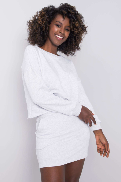 Gaiši pelēks melanža komplekts... Gaiši pelēks melanža komplekts...