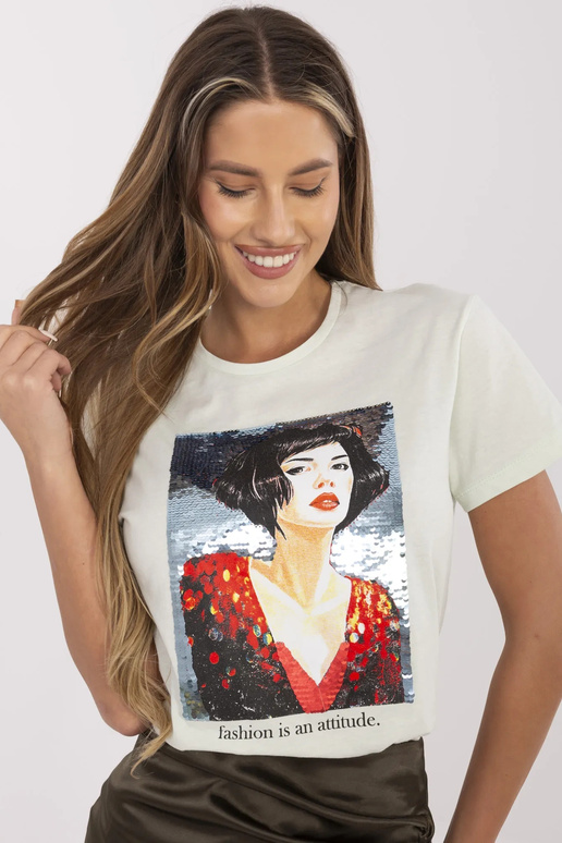 Piparmētru t-krekls ar Alaine aplikāciju