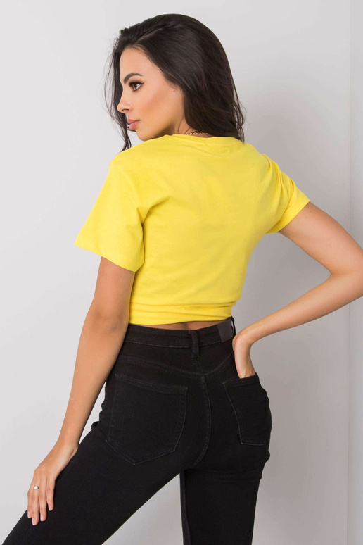 Dzeltens t-krekls ar Adalia uzrakstu