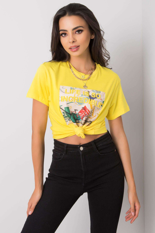 Dzeltens t-krekls ar Adalia uzrakstu