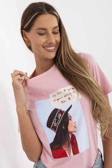 Rozā T-krekls ar ziemeļu...