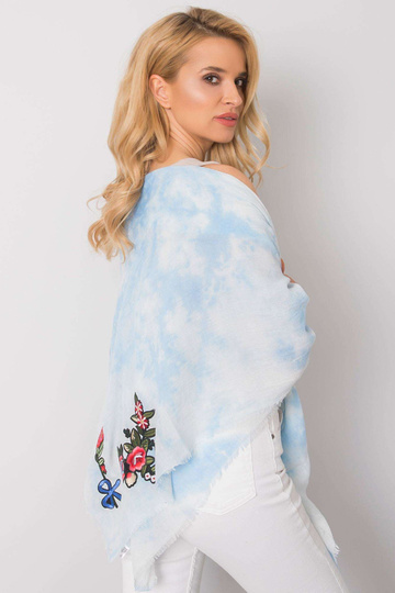 Gaiši zils pleds ar svītrām 2