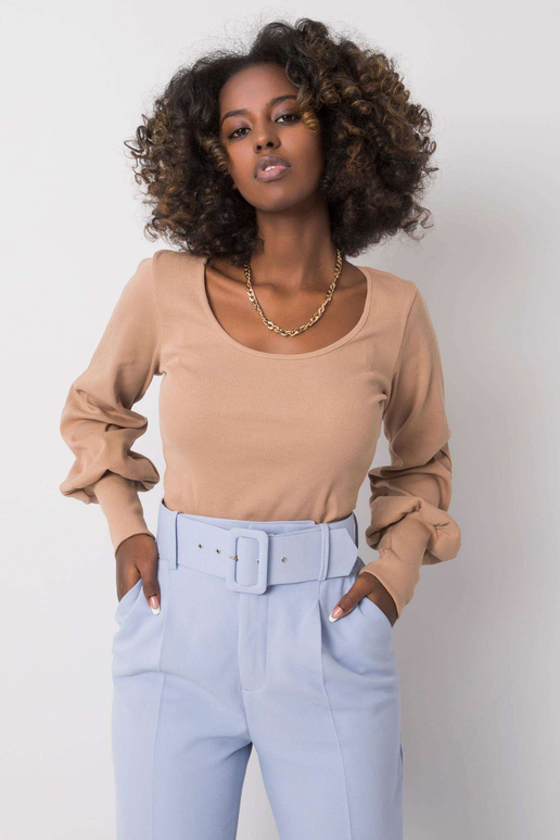 Tumši bēša ikdienas blūze Elsie RUE... Tumši bēša ikdienas blūze Elsie RUE...