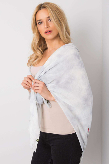 Pelēks pleds ar svītrām