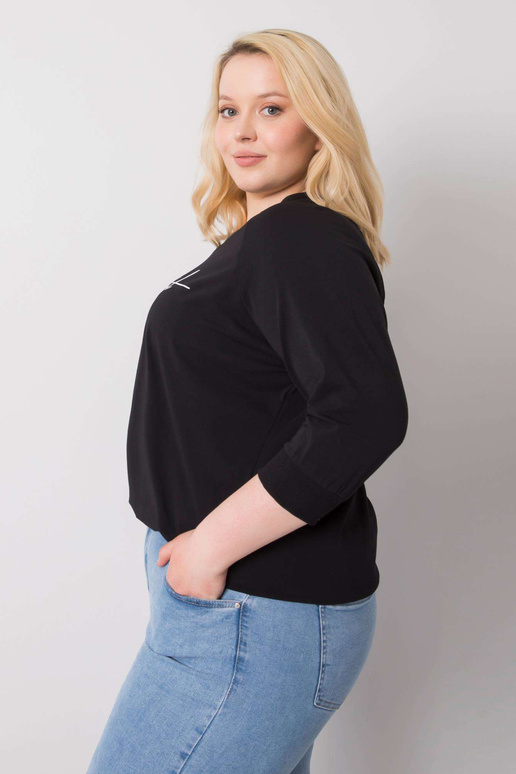 Melna blūze ar Rosie uzrakstu