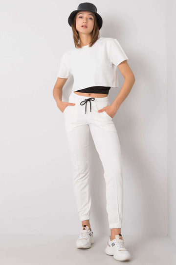 Ecru sieviešu komplekts...