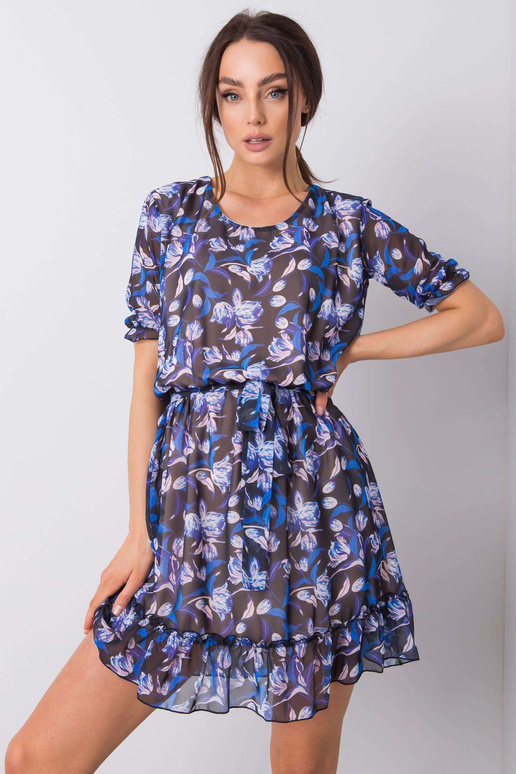 Džeinas melnā kleita Džeinas melnā kleita