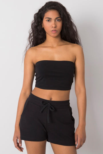 Melni kokvilnas šorti... 2