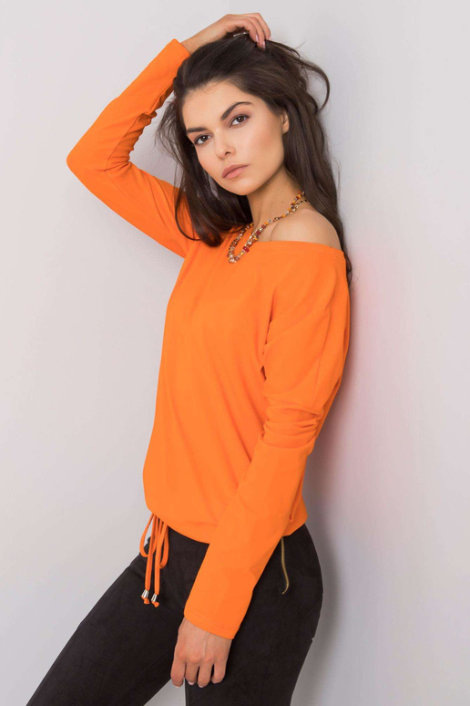 Karlas oranžā blūze