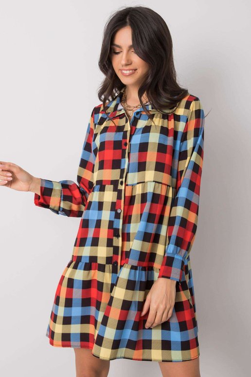 Jendayi sarkana un zila rūtaina kleita