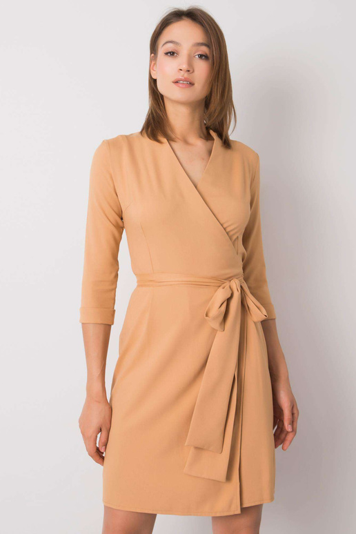 Tumši bēša kleita ar kaklasaiti Edelie