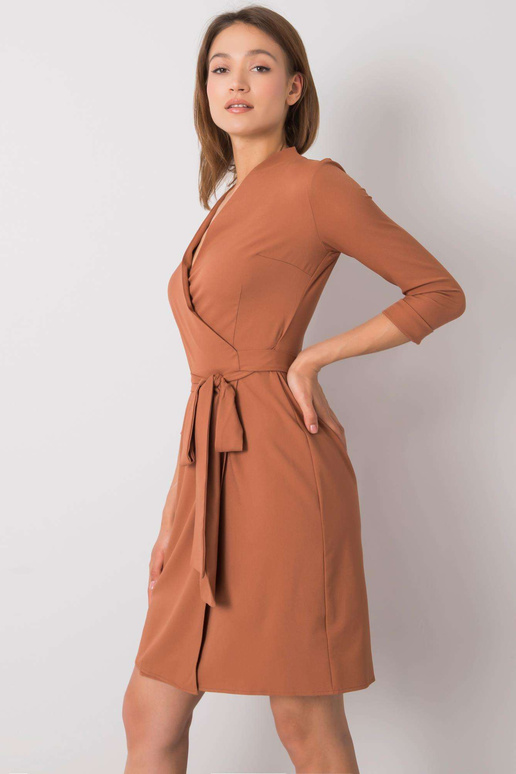 Brūna kleita ar kaklasaiti Edelie Brūna kleita ar kaklasaiti Edelie