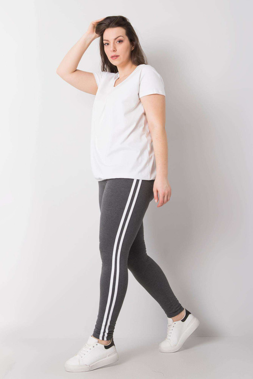 Tumši pelēka melanža liela izmēra...