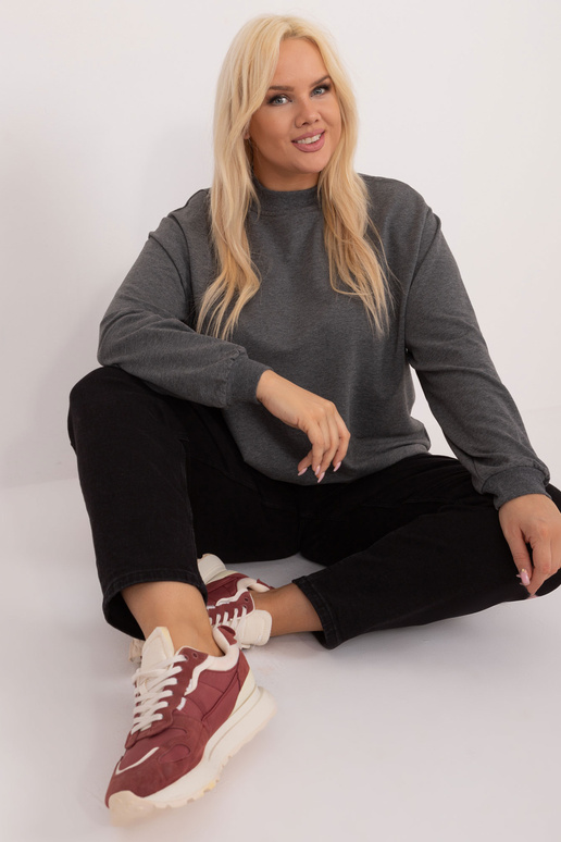 Tumši pelēks melanžs liela izmēra...