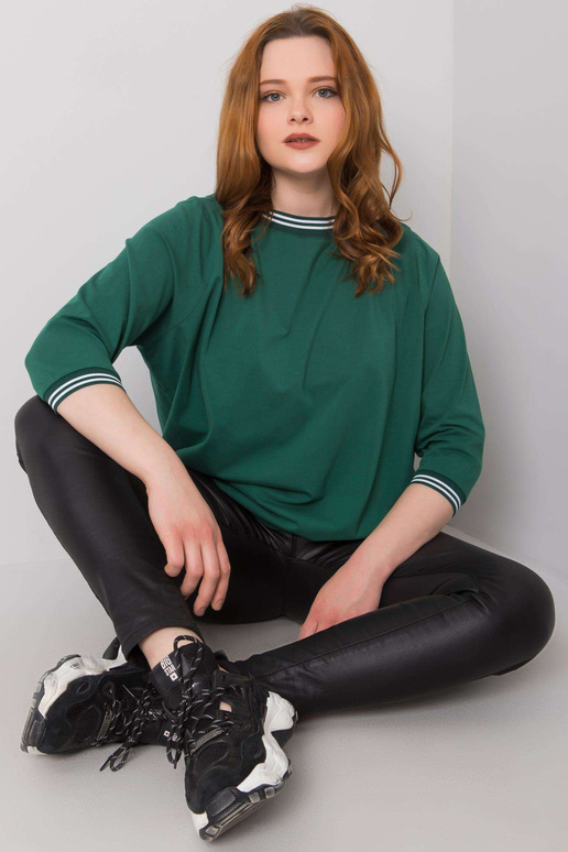 Tumši zaļa Liela izmēra blūze Pērle Tumši zaļa Liela izmēra blūze Pērle