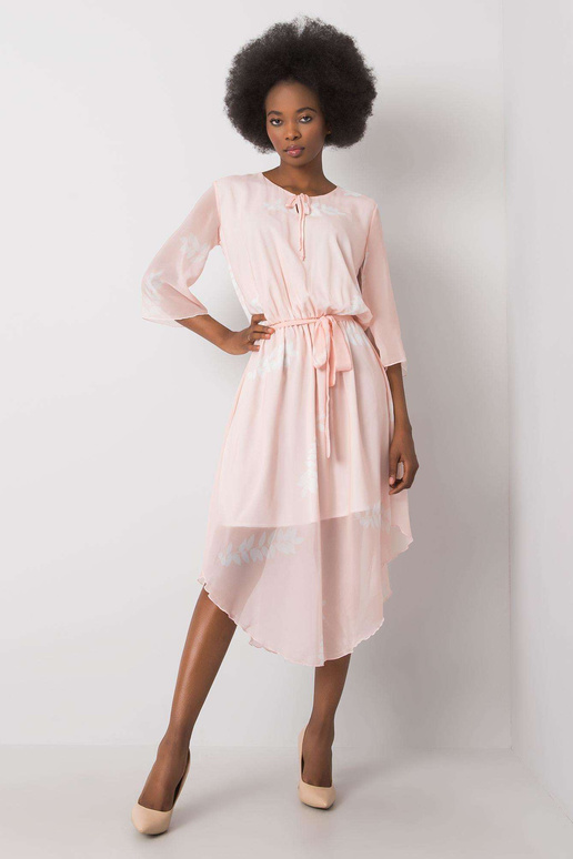 Yareli gaiši rozā kleita Yareli gaiši rozā kleita