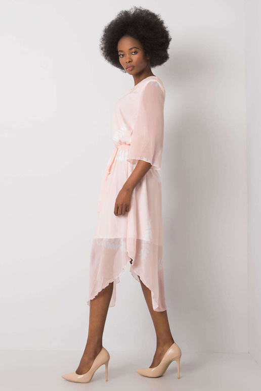 Yareli gaiši rozā kleita Yareli gaiši rozā kleita